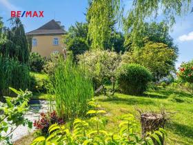 Prodej rodinného domu, Včelákov, 358 m2