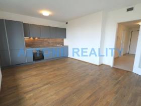 Pronájem bytu 2+kk, Praha - Vysočany, Smržových, 61 m2