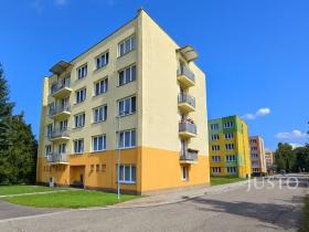 Prodej bytu 3+1, Netolice, 9. května, 62 m2