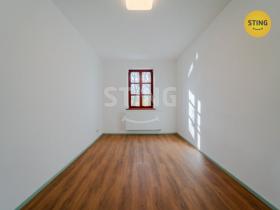 Prodej bytu 3+kk, Opava, Sadová, 75 m2