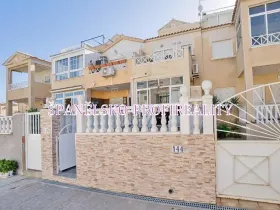 Prodej bytu 3+1, Torrevieja, Španělsko, 75 m2