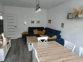 Prodej bytu 4+1, Stráž, 83 m2