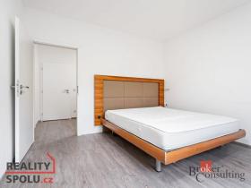 Prodej bytu 2+1, Plzeň - Skvrňany, Kreuzmannova, 48 m2