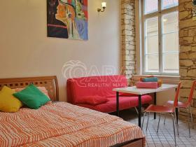 Pronájem bytu 1+1, Praha - Nové Město, Ostrovní, 30 m2