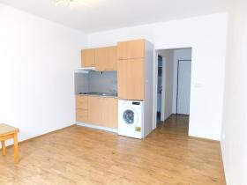 Pronájem bytu 1+kk, Poděbrady, Jeronýmova, 25 m2