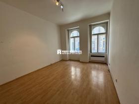Pronájem bytu 1+1, Praha - Nové Město, Pštrossova, 48 m2