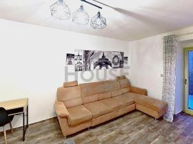 Prodej bytu 3+kk, Slaný, Kynského, 64 m2