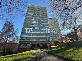 Prodej bytu 2+1, Opava, Mařádkova, 49 m2