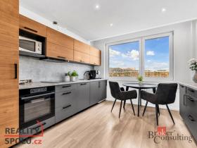 Prodej bytu 4+kk, Praha - Černý Most, Kpt. Stránského, 75 m2