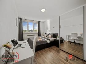 Prodej bytu 2+1, Svinčany, 72 m2