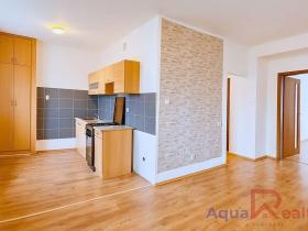 Pronájem bytu 3+kk, Sokolov, Sokolovská, 66 m2