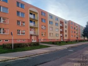 Prodej bytu 2+1, Moravský Krumlov, Sídliště, 52 m2