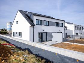 Prodej bytu 5+kk, Boršov nad Vltavou - Poříčí, Severní, 121 m2