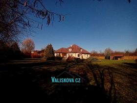 Prodej rodinného domu, Kroměříž, 340 m2