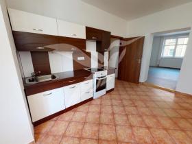 Pronájem bytu 1+1, Plzeň, Křimická, 51 m2