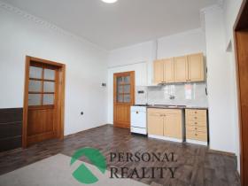 Pronájem bytu 2+1, Karlovy Vary, Sokolovská, 59 m2