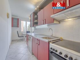 Pronájem bytu 3+1, Plzeň - Doudlevce, Heyrovského, 77 m2