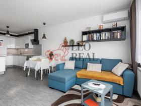 Prodej bytu 3+kk, Praha - Dubeč, Pod Horkami, 74 m2