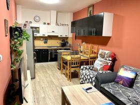 Prodej bytu 2+kk, Milovice, Lesní, 50 m2