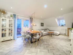 Prodej bytu 4+kk, Karlovy Vary, Pražská silnice, 98 m2