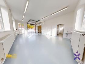 Pronájem skladu, Zlín, U Tescomy, 174 m2