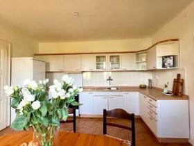 Pronájem bytu 2+1, Praha - Košíře, Nad zámečkem, 80 m2