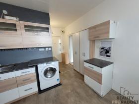 Pronájem bytu 1+1, Holešov, Novosady, 33 m2