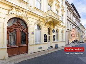 Prodej restaurace, Teplice, U radnice, 340 m2