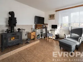 Prodej bytu 2+1, Stará Paka - Karlov, 72 m2