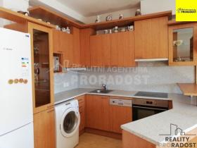 Pronájem bytu 2+kk, Olomouc, Handkeho, 57 m2