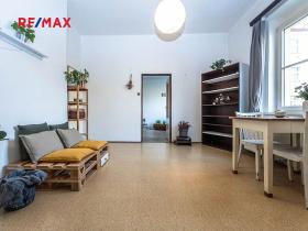 Pronájem bytu 2+kk, Praha - Vinohrady, Šrobárova, 49 m2