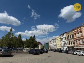 Pronájem kanceláře, Frýdek-Místek, Zámecké nám., 25 m2