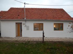 Prodej rodinného domu, Hostěrádky-Rešov, 100 m2