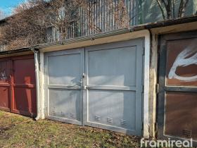 Prodej garáže, Brno, Košinova, 18 m2