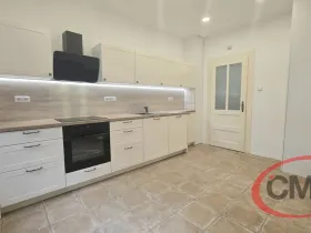 Pronájem bytu 2+1, Praha, Benediktská, 68 m2