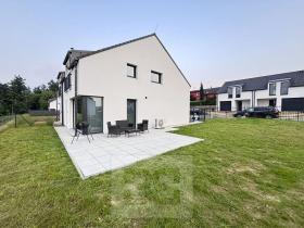 Pronájem rodinného domu, Chocerady, 116 m2