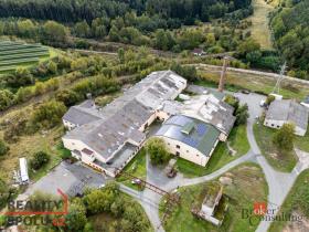 Prodej výrobních prostor, Kaznějov, Pod Továrnou, 6551 m2