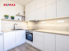 Prodej bytu 2+kk, Praha - Strašnice, Limuzská, 52 m2