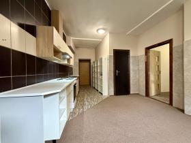 Pronájem obchodního prostoru, Šumperk, Kozinova, 70 m2