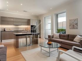 Prodej bytu 2+kk, Praha - Vršovice, Košická, 53 m2