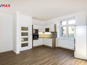 Prodej bytu 1+kk, Ústí nad Labem - Předlice, náměstí Prokopa Velikého, 25 m2