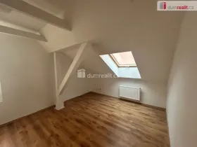 Pronájem bytu 1+1, Kolín - Kolín I, Husova, 53 m2