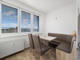 Prodej bytu 1+1, České Velenice, Sídliště na Sadech, 43 m2