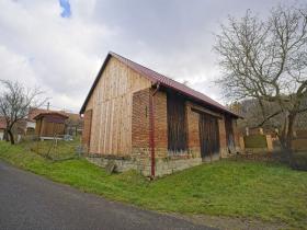 Prodej pozemku pro bydlení, Střílky, Trávníky, 417 m2