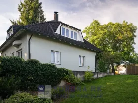 Prodej vily, Lišov, Topolová, 321 m2