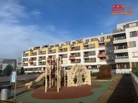 Prodej bytu 2+kk, Praha - Uhříněves, Nové náměstí, 57 m2