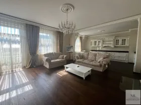 Prodej bytu 3+kk, Karlovy Vary, Zeyerova, 134 m2
