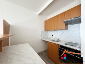 Prodej bytu 1+kk, Orlová - Lutyně, Osvobození, 31 m2