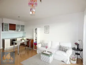 Prodej bytu 1+kk, Praha - Troja, Hnězdenská, 38 m2