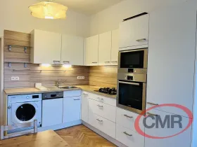 Prodej bytu 1+1, Praha, Na Mlejnku, 51 m2